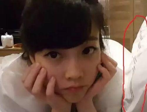 娱乐圈主播吃瓜,主播吃瓜,揭秘明星幕后故事 第1张 娱乐圈主播吃瓜,主播吃瓜,揭秘明星幕后故事 第1张